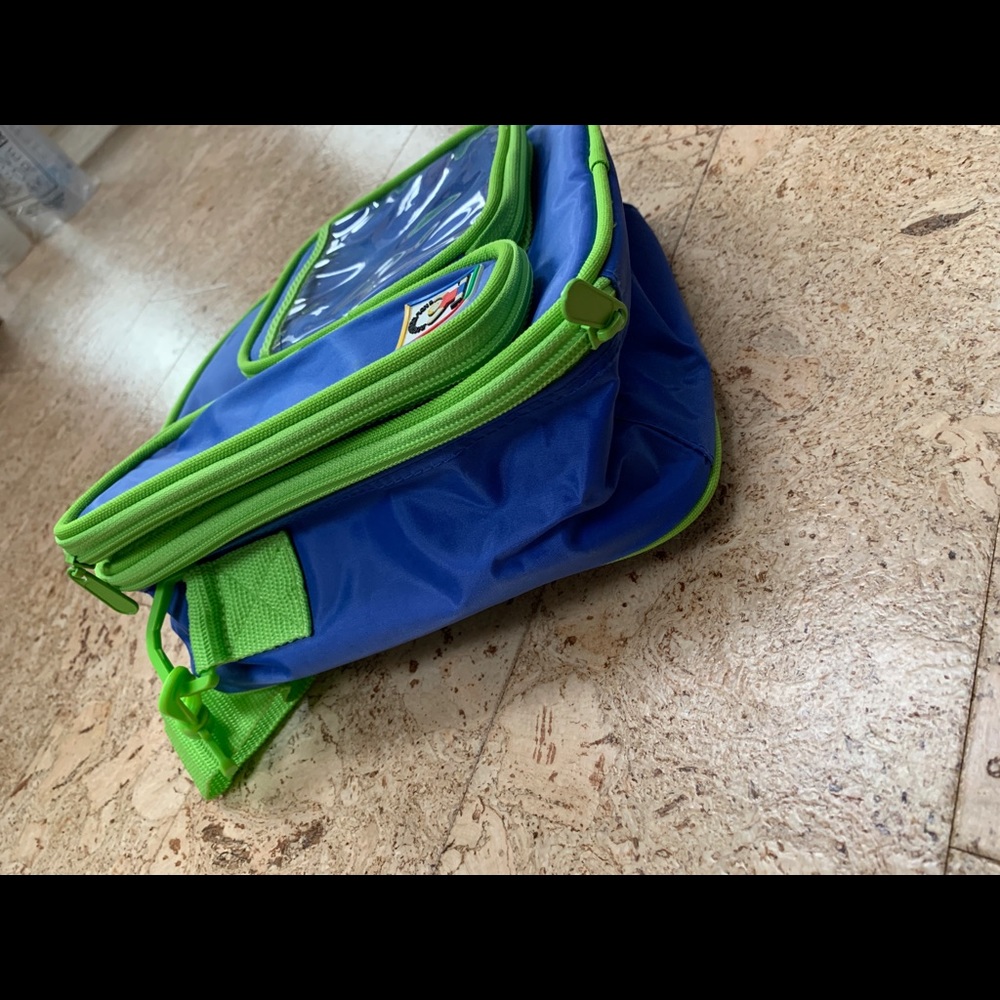 🌼3/$30 Discovery Toys Lunch/Craft tote - Picture 4 of 5